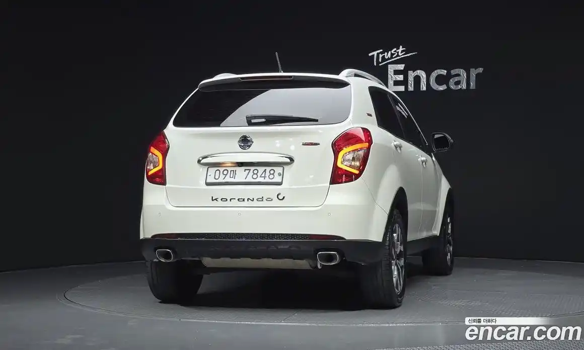 SsangYong Korando 2015 2.2 автомат (гидро), фото 4