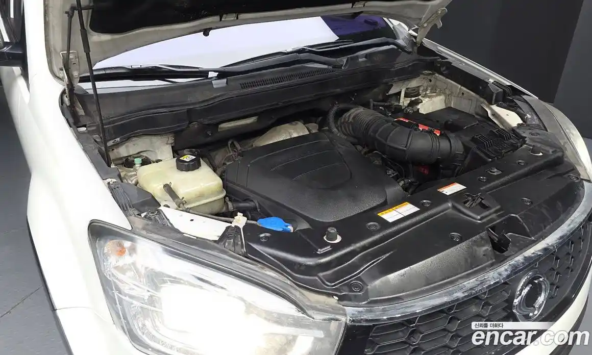 SsangYong Korando 2015 2.2 автомат (гидро), фото 6