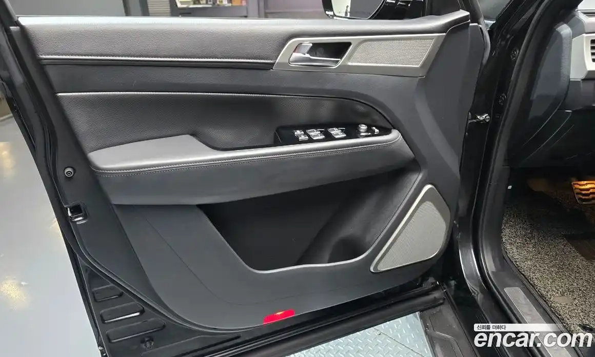 SsangYong Rexton 2017 2.2 автомат (гидро), фото 14