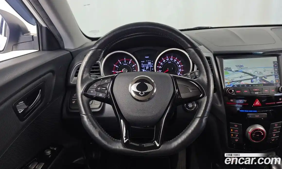 SsangYong TIBOLI 2017 1.6 автомат (гидро), фото 19