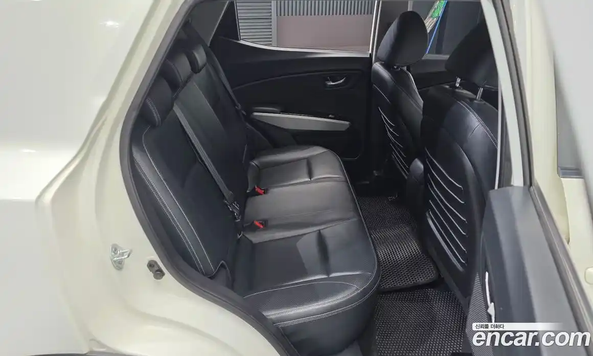 SsangYong TIBOLI 2016 1.6 автомат (гидро), фото 12