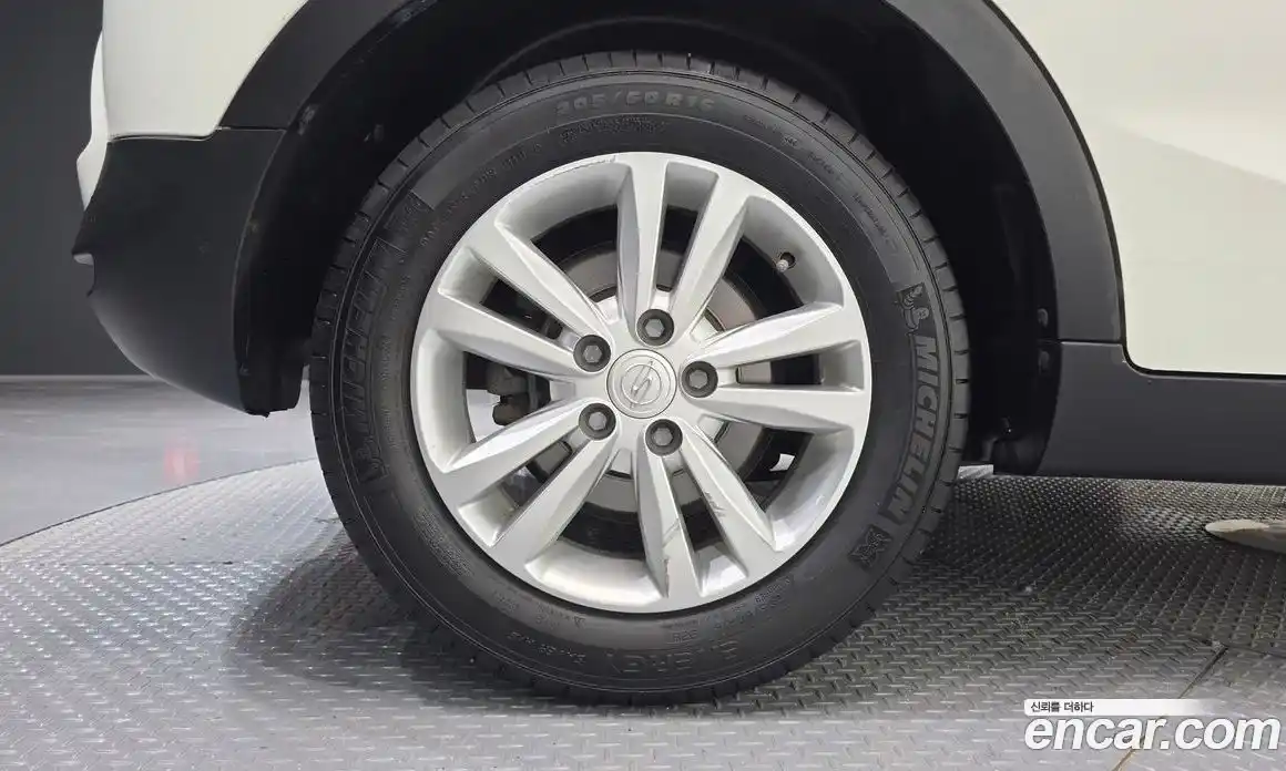 SsangYong TIBOLI 2016 1.6 автомат (гидро), фото 5