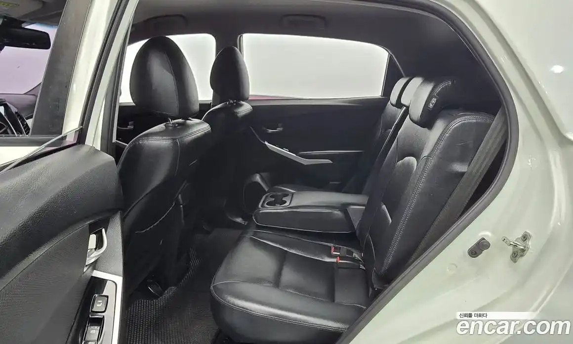 SsangYong Korando 2017 2.2 автомат (гидро), фото 12