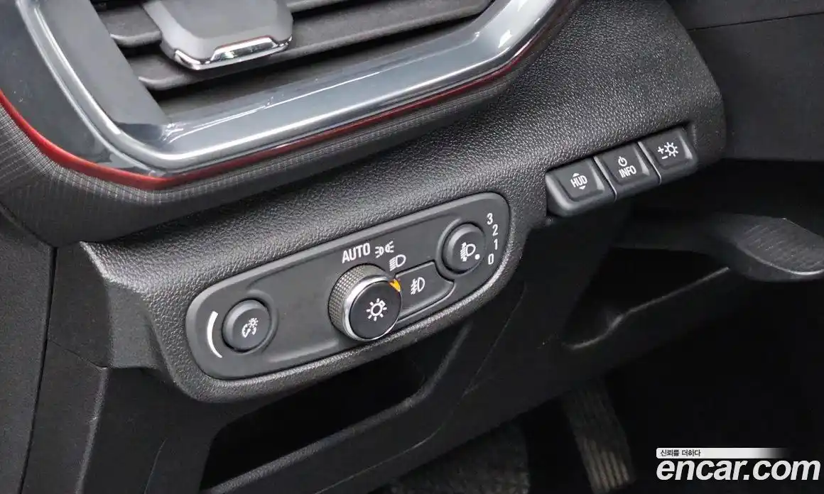 Chevrolet TrailBlazer 2022 1.3 автомат (гидро), фото 14