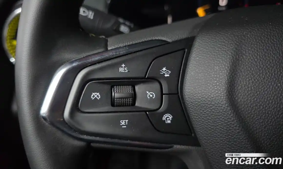 Chevrolet Trax 2023 1.2 автомат (гидро), фото 21
