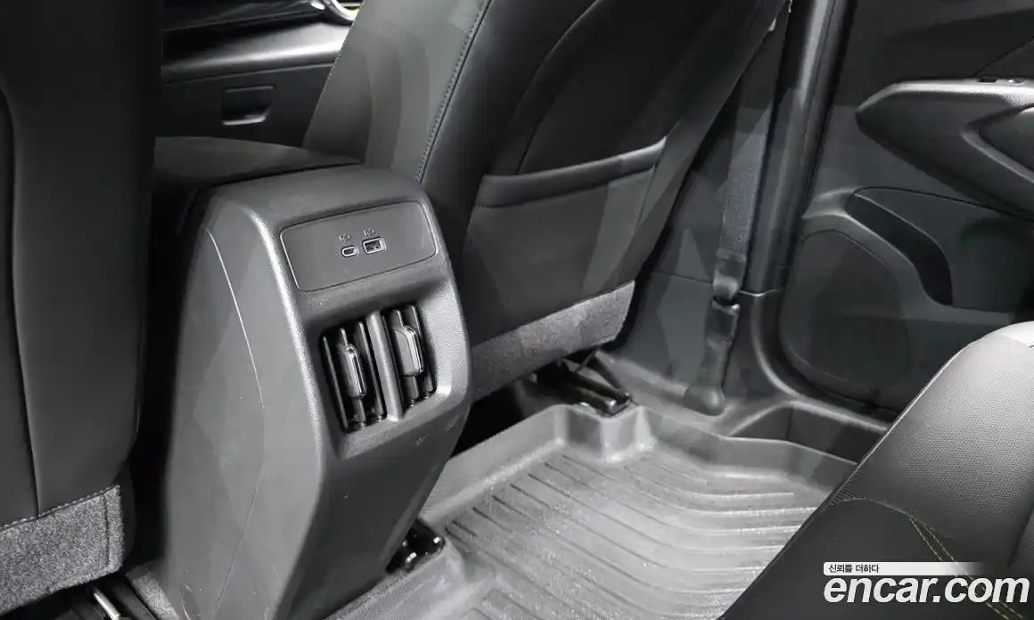 Chevrolet Trax 2023 1.2 автомат (гидро), фото 30