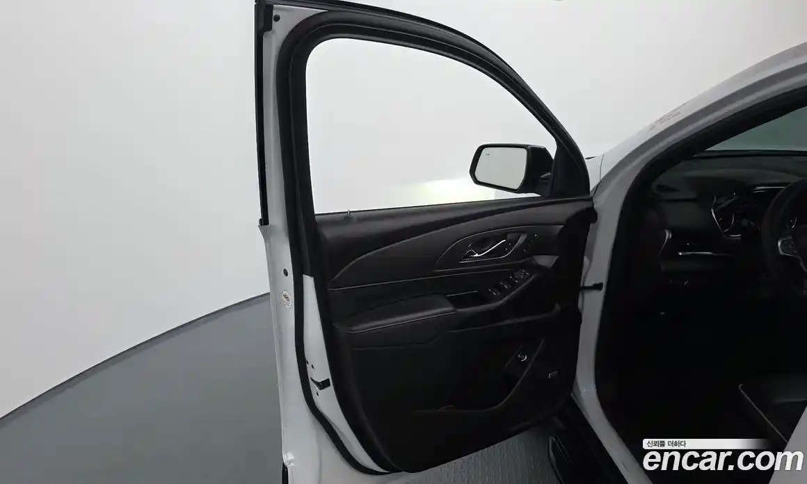 Chevrolet Traverse 2023 3.6 автомат (гидро), фото 14