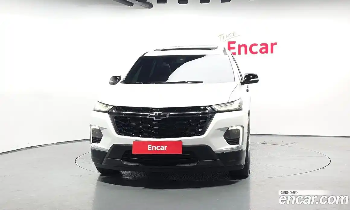 Chevrolet Traverse 2023 3.6 автомат (гидро), фото 3
