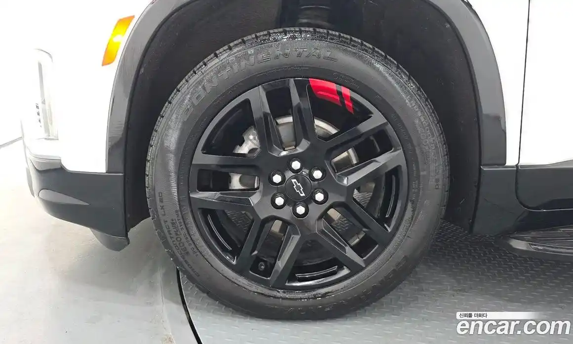 Chevrolet Traverse 2023 3.6 автомат (гидро), фото 5