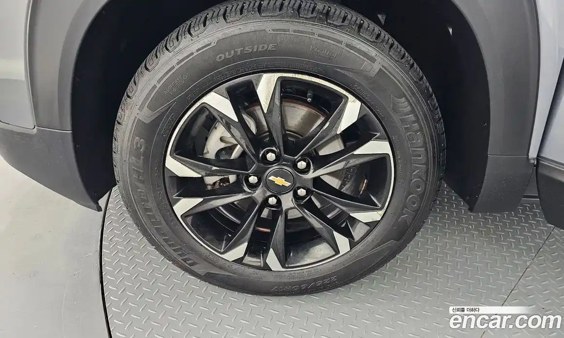 Chevrolet TrailBlazer 2022 1.3 автомат (гидро), фото 5