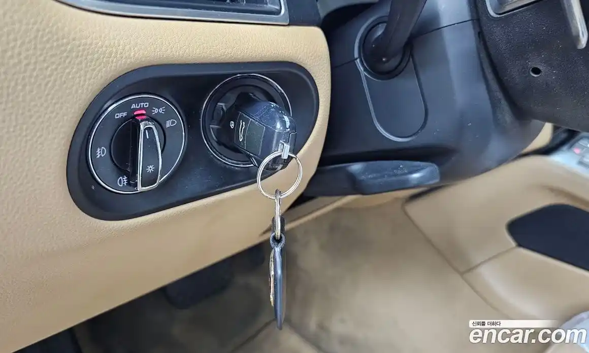 Porsche Macan 2015 2.0 автомат (гидро), фото 16