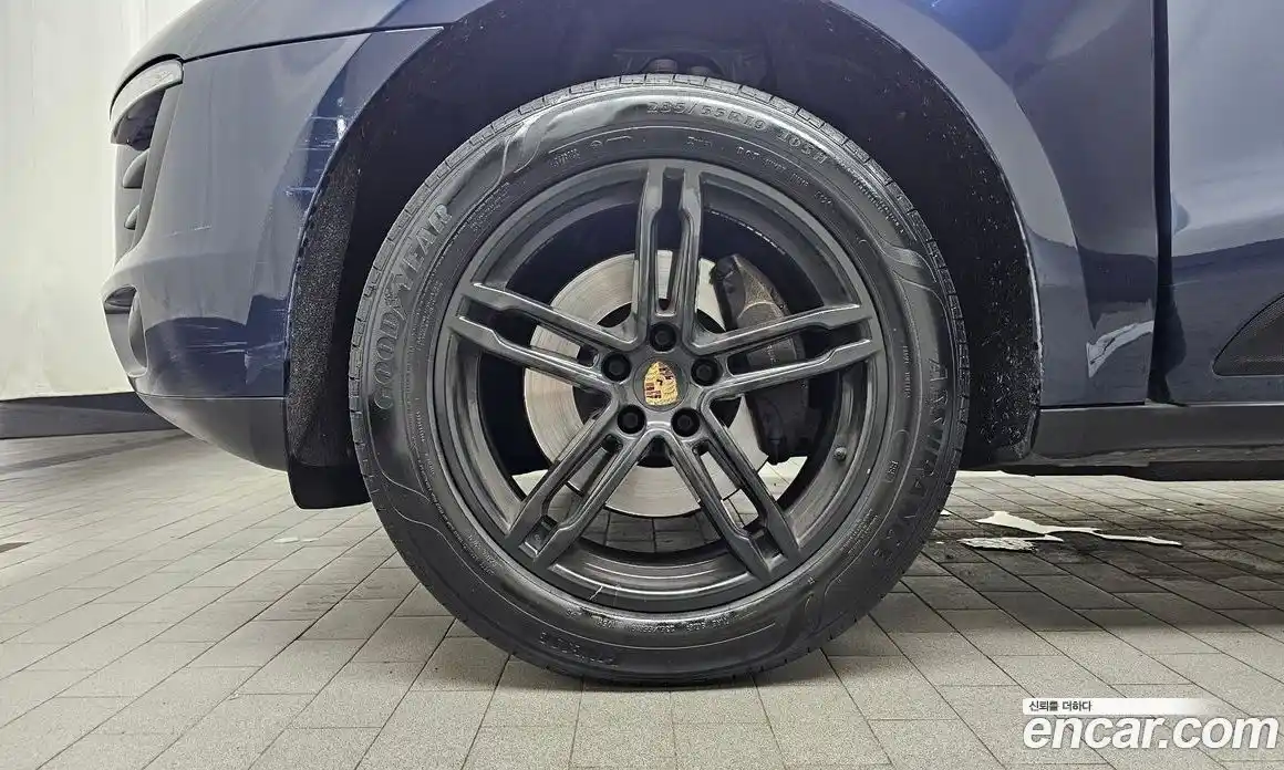 Porsche Macan 2015 2.0 автомат (гидро), фото 5