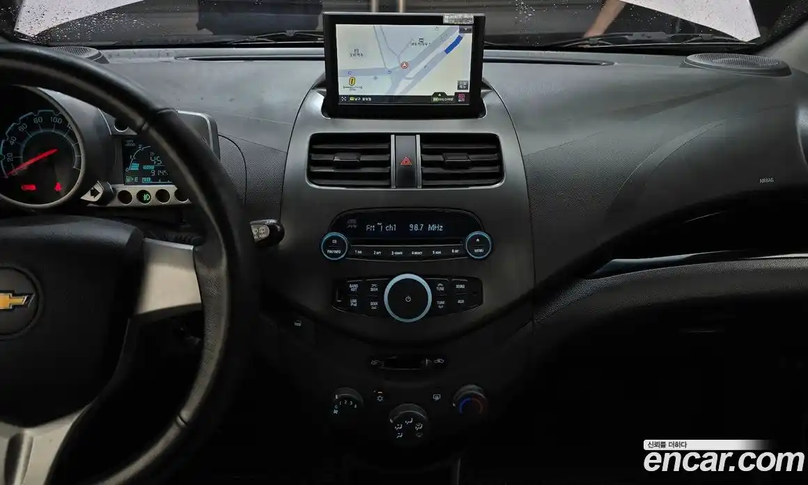 Chevrolet Spark 2012 1.0 автомат (гидро), фото 20