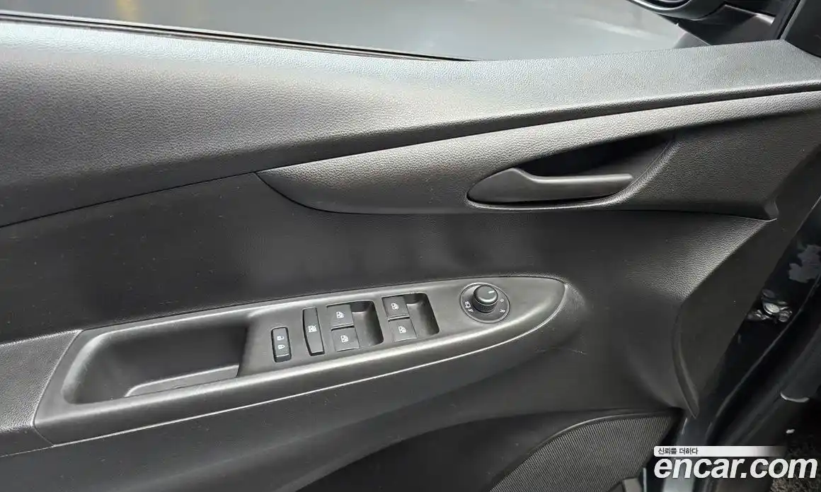 Chevrolet Spark 2017 1.0 автомат (гидро), фото 22