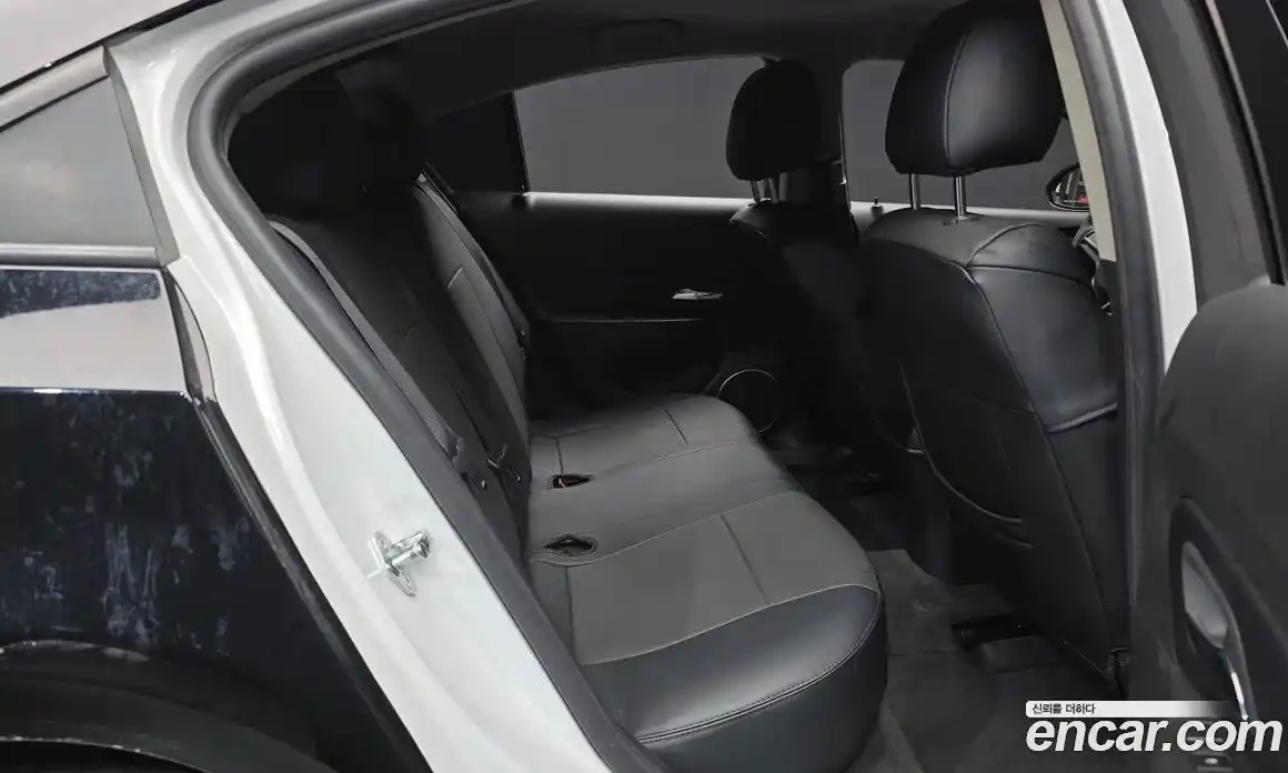 Chevrolet Cruze 2015 1.8 автомат (гидро), фото 11