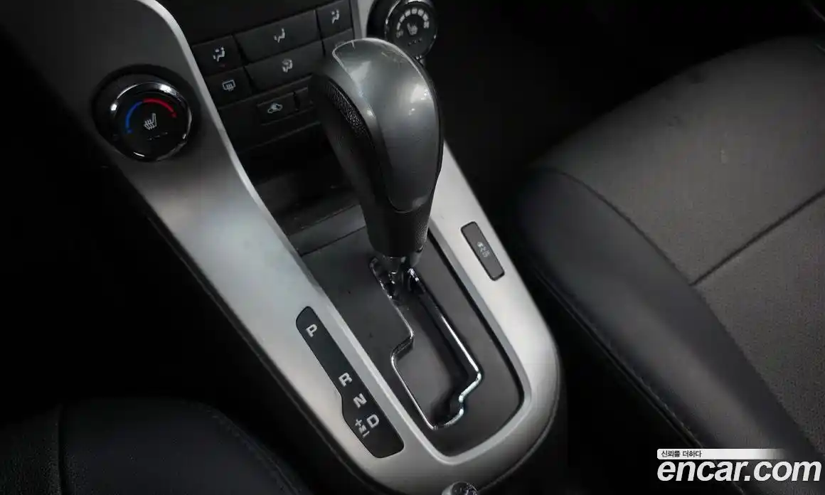 Chevrolet Cruze 2015 1.8 автомат (гидро), фото 9