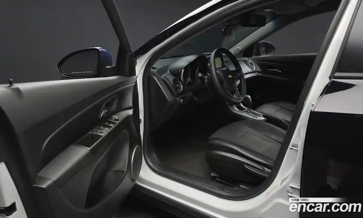 Chevrolet Cruze 2015 1.8 автомат (гидро), фото 10
