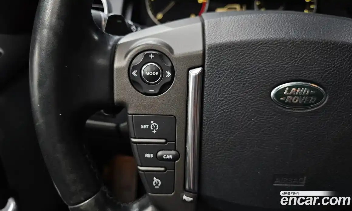 Land Rover Discovery 2015 3.0 автомат (гидро), фото 18