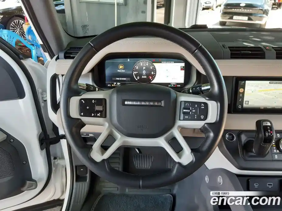 Land Rover Defender 2021 2.0 автомат (гидро), фото 20
