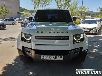 Land Rover Defender 2021 2.0 автомат (гидро), миниатюра 3