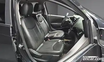 Chevrolet Spark 2016 1.0 автомат (гидро), миниатюра 11