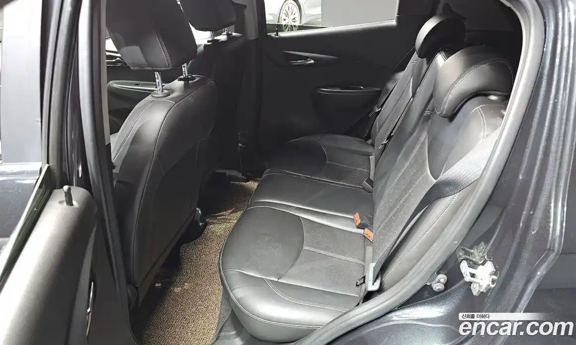 Chevrolet Spark 2016 1.0 автомат (гидро), фото 12