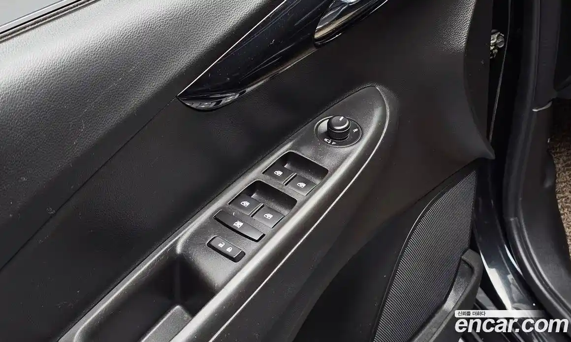 Chevrolet Spark 2016 1.0 автомат (гидро), фото 18