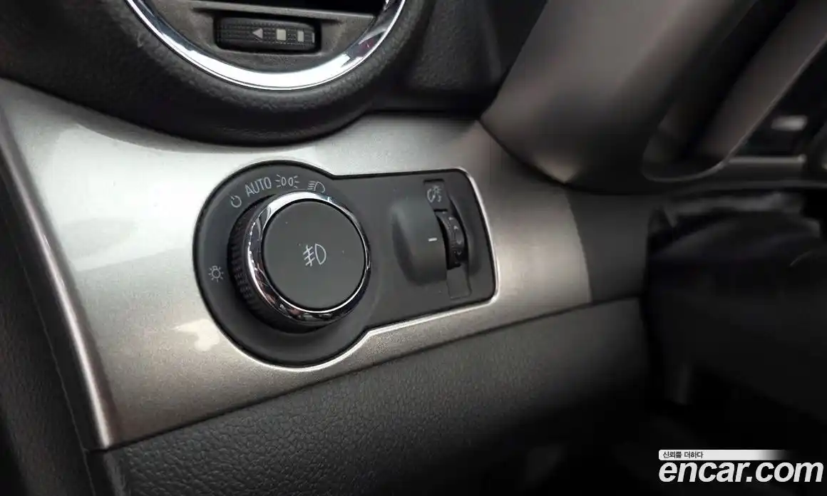 Chevrolet Orlando 2015 2.0 автомат (гидро), фото 29