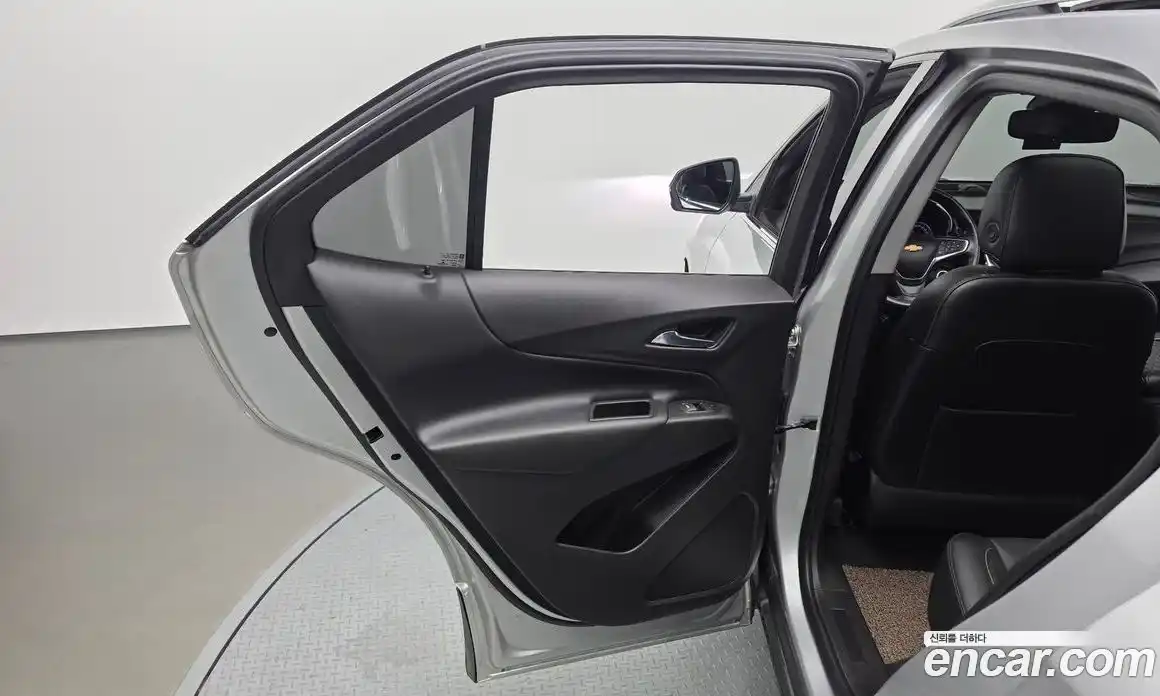 Chevrolet Equinox 2018 1.6 автомат (гидро), фото 15