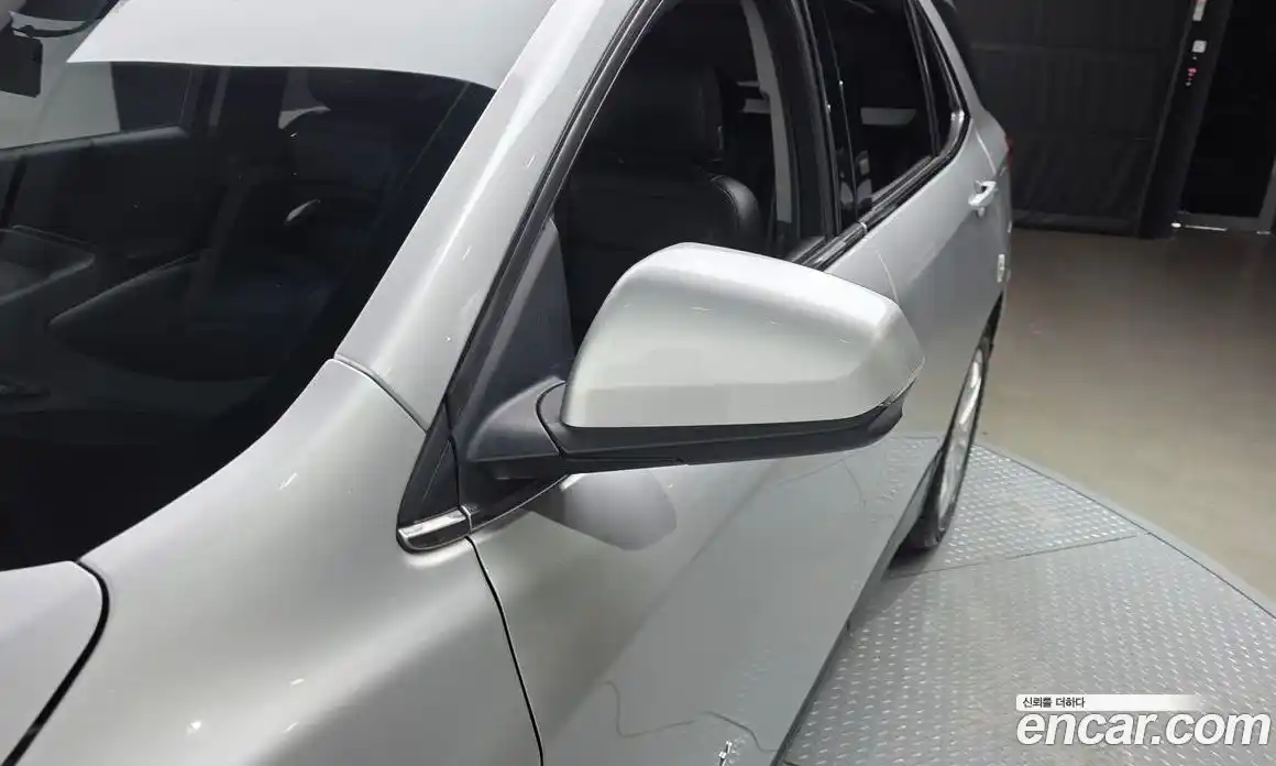 Chevrolet Equinox 2018 1.6 автомат (гидро), фото 35