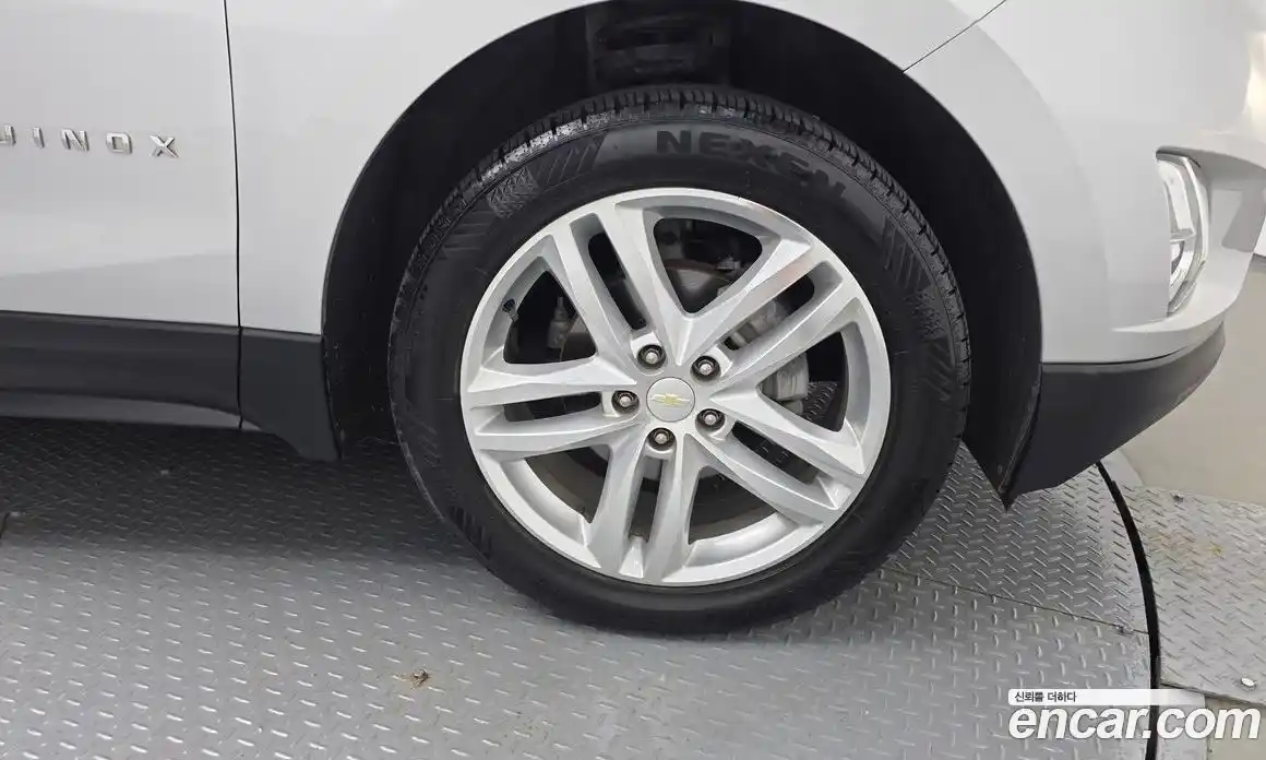 Chevrolet Equinox 2018 1.6 автомат (гидро), фото 7