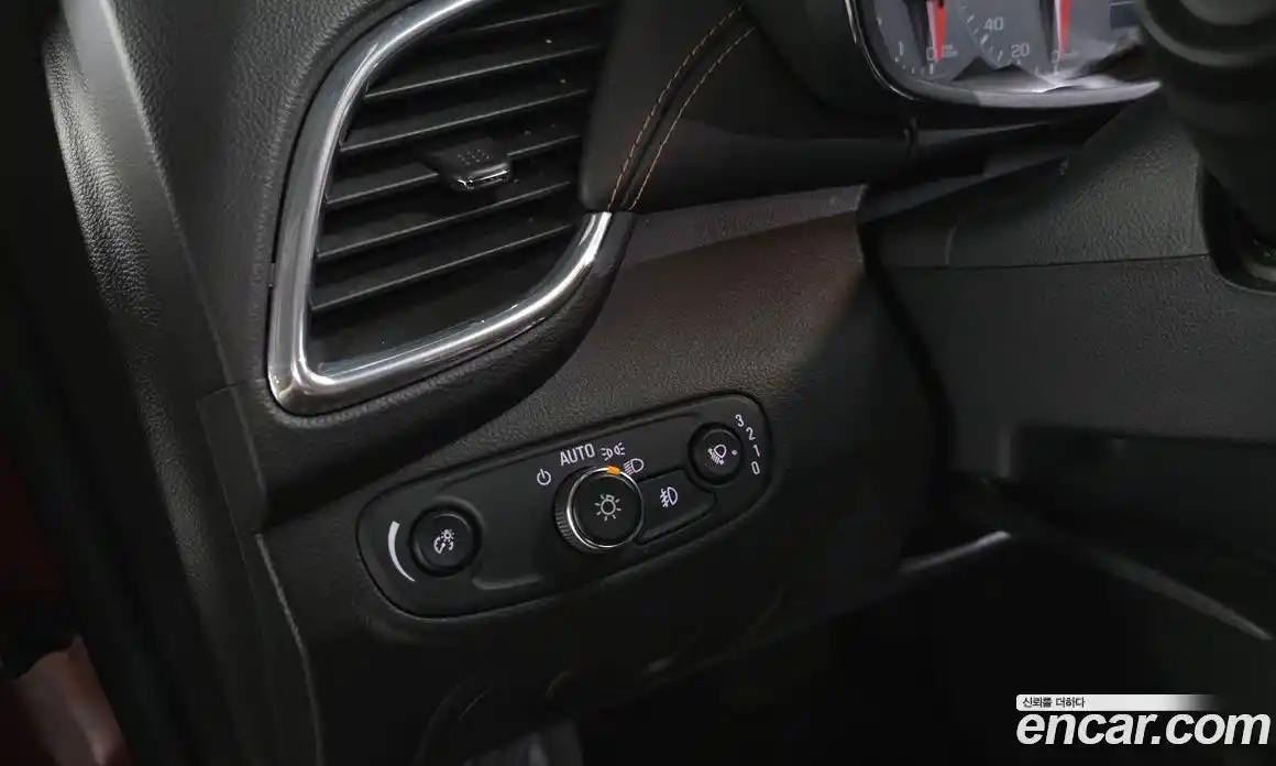 Chevrolet Trax 2016 1.6 автомат (гидро), фото 17