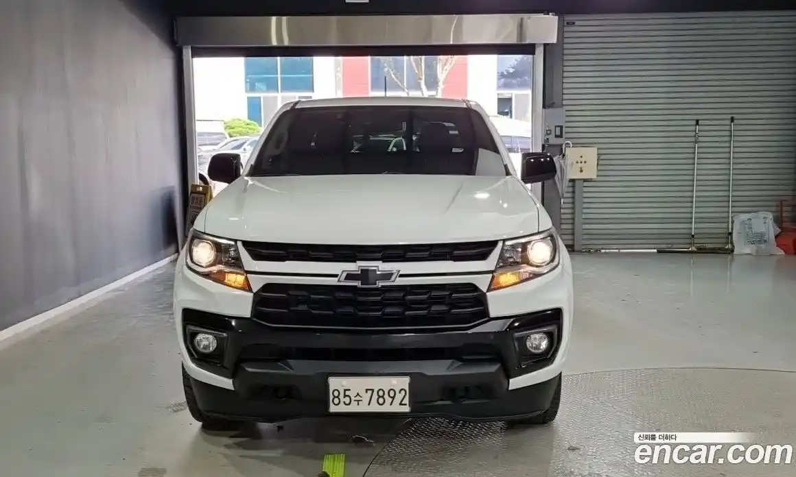Chevrolet Colorado 2022 3.6 автомат (гидро), фото 3