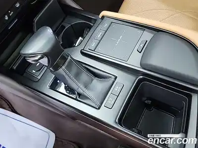 Lexus ES 2018 2.5 автомат (гидро), миниатюра 8 Lexus ES 2018 2.5 автомат (гидро), миниатюра 8