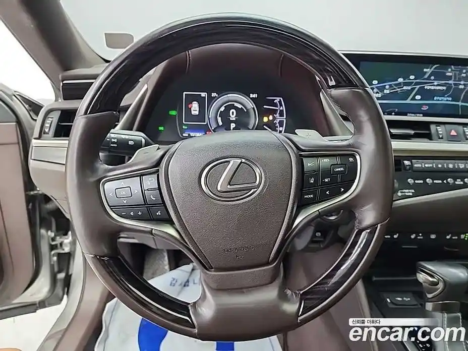 Lexus ES 2018 2.5 автомат (гидро), фото 9 Lexus ES 2018 2.5 автомат (гидро), фото 9