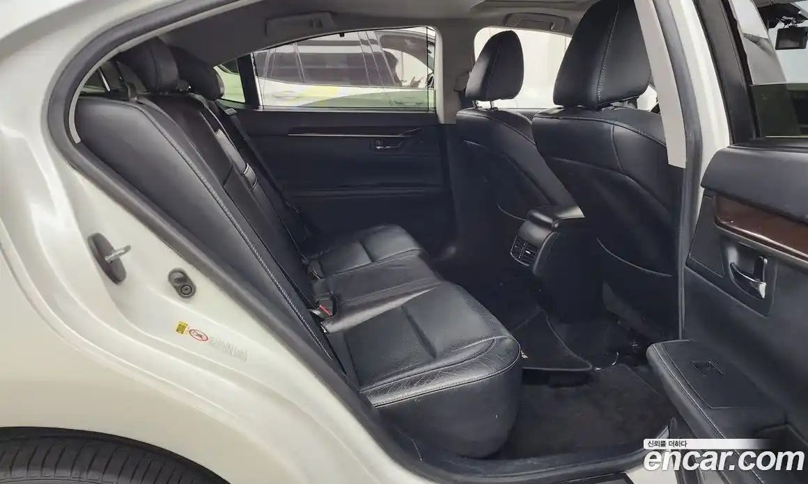 Lexus ES 2012 2.5 автомат (гидро), фото 12 Lexus ES 2012 2.5 автомат (гидро), фото 12