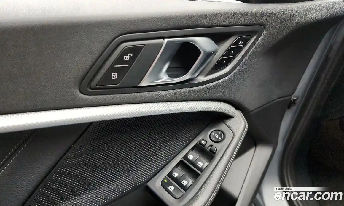 BMW 1 серия 2022 2.0 автомат (гидро), фото 29