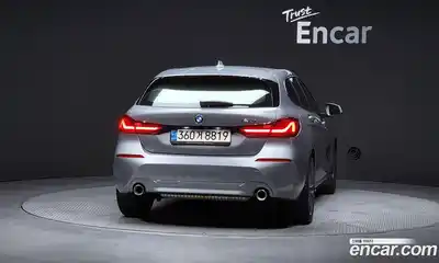 BMW 1 серия 2022 2.0 автомат (гидро), миниатюра 4