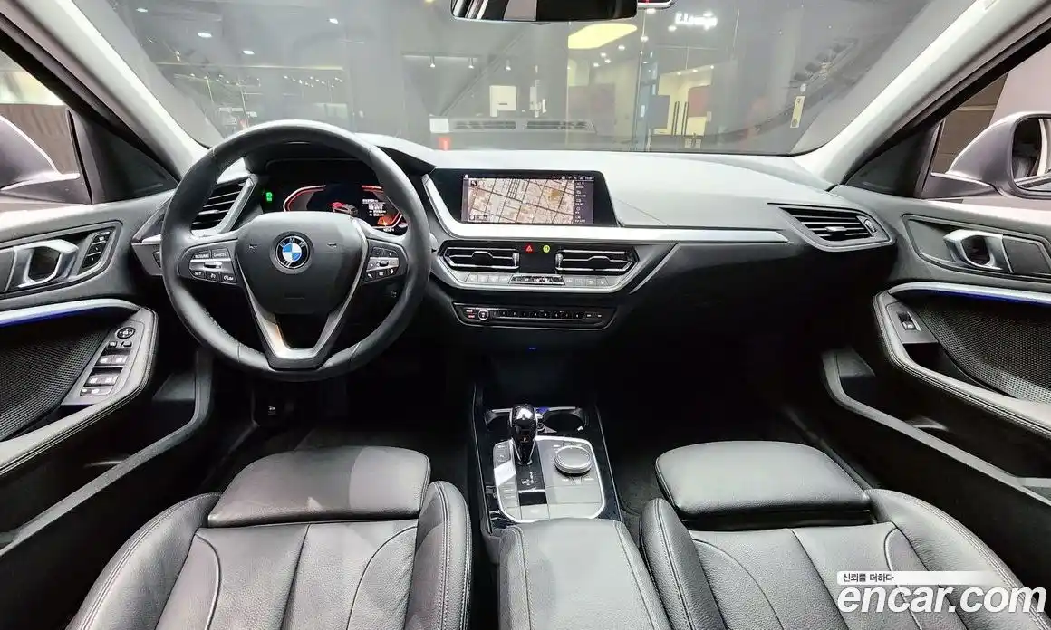 BMW 1 серия 2022 2.0 автомат (гидро), фото 10