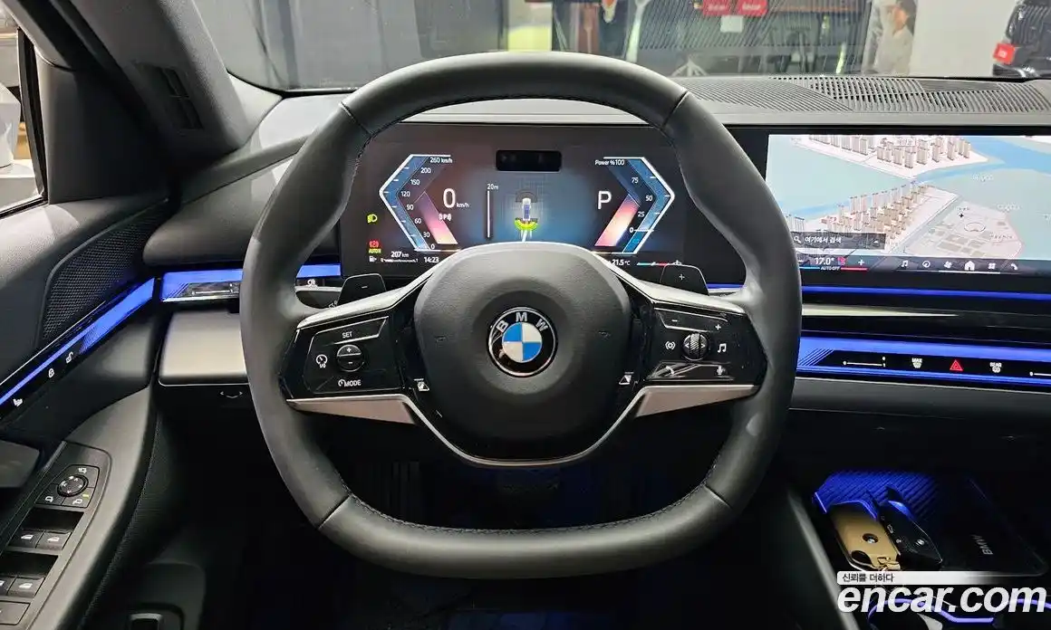 BMW 5 серия 2025 2.0 автомат (гидро), фото 13