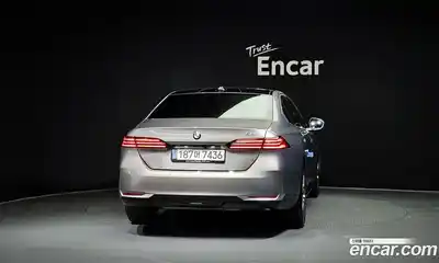 BMW 5 серия 2025 2.0 автомат (гидро), миниатюра 4