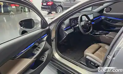 BMW 5 серия 2025 2.0 автомат (гидро), миниатюра 10