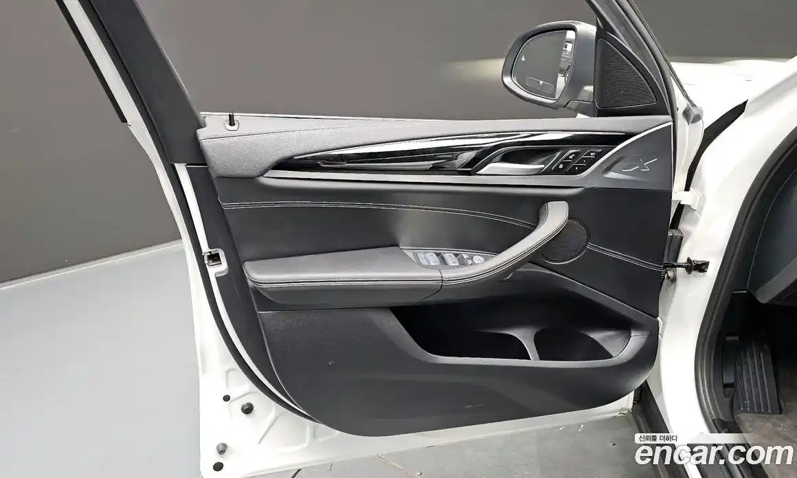 BMW X3 2022 2.0 автомат (гидро), фото 14