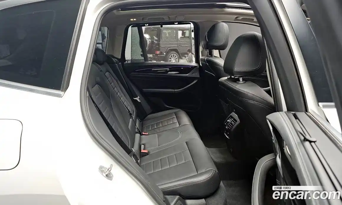 BMW X3 2022 2.0 автомат (гидро), фото 16
