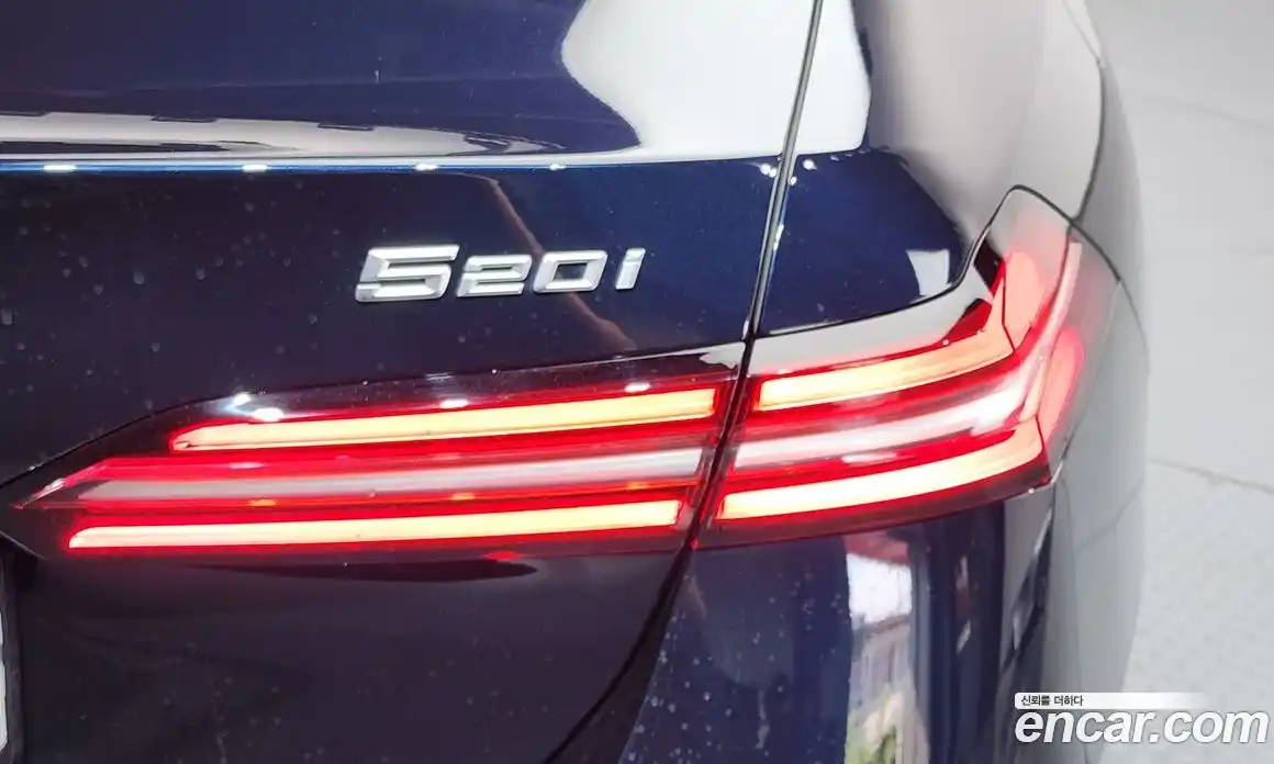 BMW 5 серия 2024 2.0 автомат (гидро), фото 9