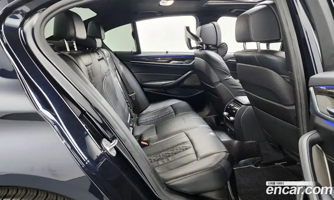 BMW 5 серия 2017 3.0 автомат (гидро), фото 16