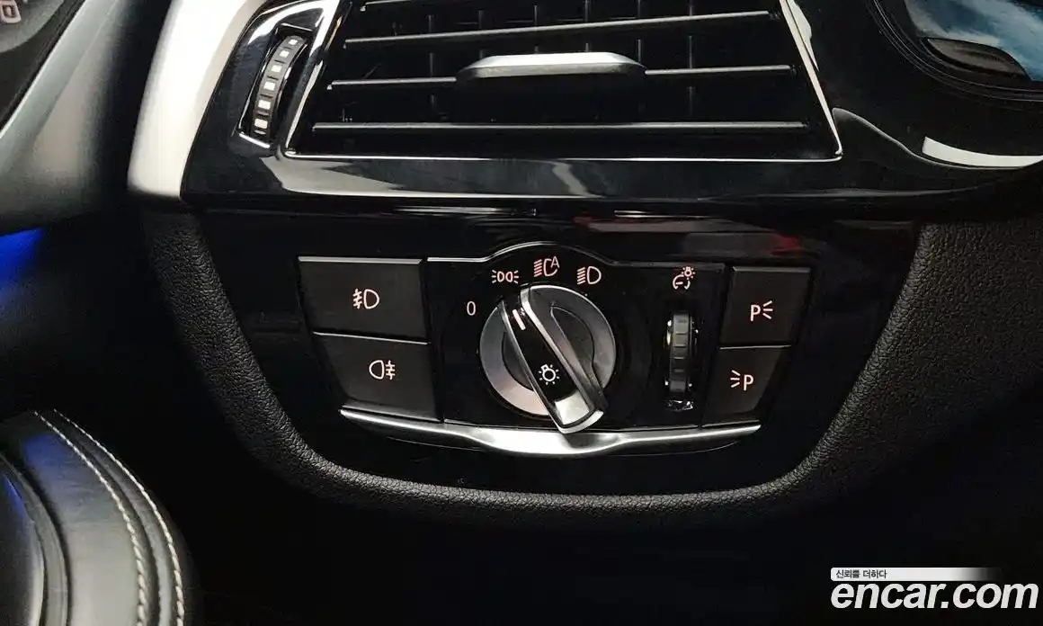 BMW 5 серия 2017 3.0 автомат (гидро), фото 27