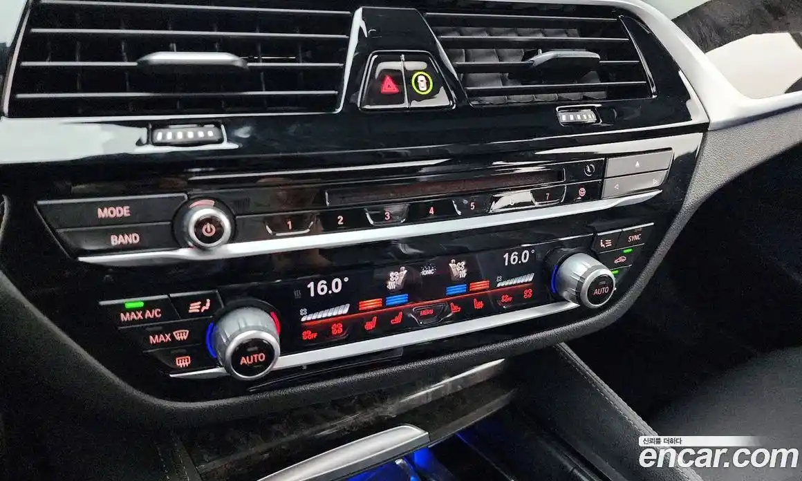 BMW 5 серия 2017 3.0 автомат (гидро), фото 30