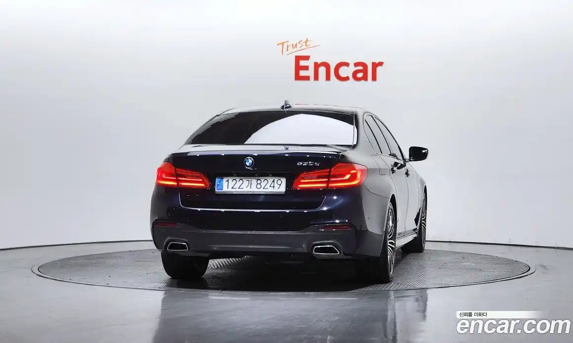 BMW 5 серия 2017 3.0 автомат (гидро), фото 3