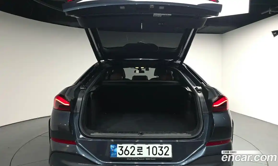 BMW X6 2022 3.0 автомат (гидро), фото 20